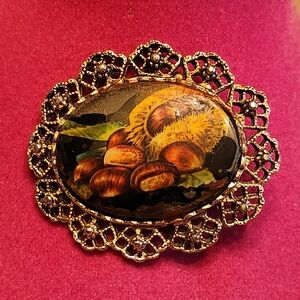 Vintage Filigree Chestnut Oval Brooch Gold Tone Enamel
